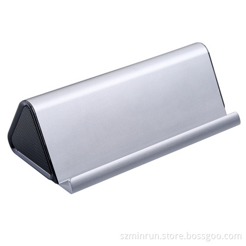 Professional stereo sound design with 650mAh output power & double horns bluetooth spearker